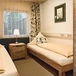 Gasthof Hydepark 3*
